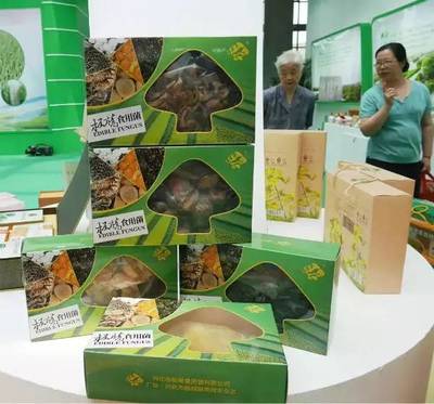 大雨难挡“兴”味——南京展销会兴化名特优农产品受热捧，大米售罄成焦点